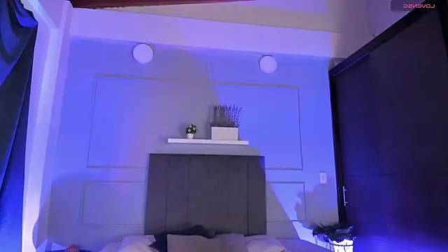 Snapshot of sweet_tamara_ chatting on February 13, 2026, 12:34 pm sweet tamara online show from February 13, 2026, 12:34 pm