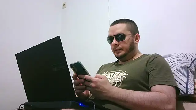 Snapshot of Black_Scorpion91 chatting on February 3, 2026, 6:35 pm Black Scorpion91 online show from February 3, 2026, 6:35 pm