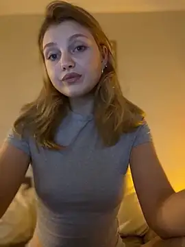 Emaline Fane online show from November 3, 2025, 7:04 pm