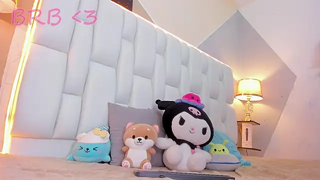 Snapshot of MilkWhore1 chatting on September 17, 2025, 12:29 pm MilkWhore1 online show from September 17, 2025, 12:29 pm