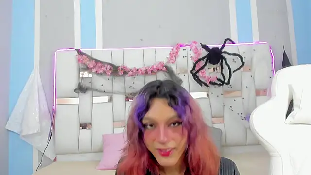 Snapshot of MilkWhore1 chatting on October 27, 2025, 8:24 pm MilkWhore1 online show from October 27, 2025, 8:24 pm