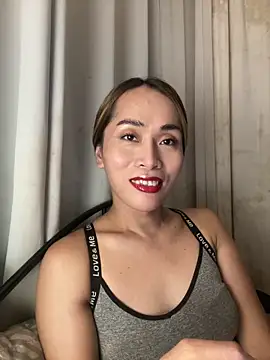 Snapshot of RomanticPearlTS chatting on February 22, 2026, 11:53 am RomanticPearlTS online show from February 22, 2026, 11:53 am