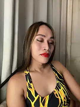 RomanticPearlTS online show from March 25, 2026, 1:11 am