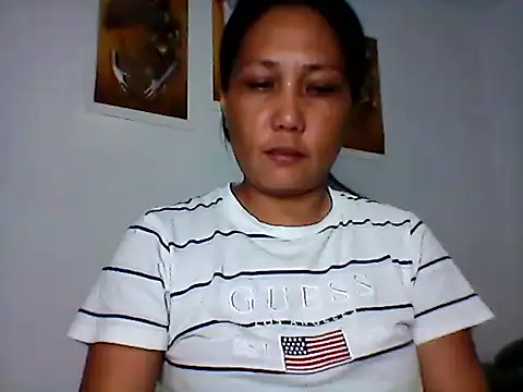 nhayasquirt online show from December 4, 2025, 10:57 am