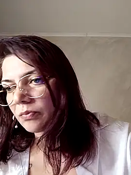 Snapshot of LadyNora chatting on May 3, 2026, 4:57 pm LadyNora online show from May 3, 2026, 4:57 pm