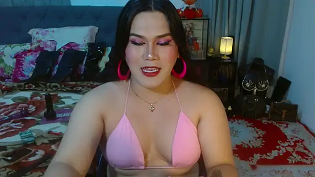 Snapshot of LustfullVelindaks chatting on October 17, 2025, 9:01 am LustfullVelindaks online show from October 17, 2025, 9:01 am