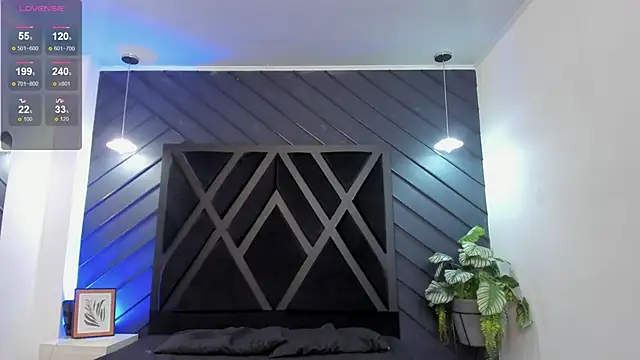 marco garciia  online show from December 13, 2025, 11:10 pm