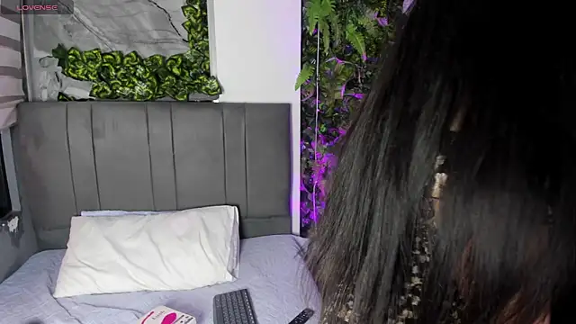 Snapshot of vela-kimm chatting on October 6, 2025, 8:17 pm vela-kimm online show from October 6, 2025, 8:17 pm