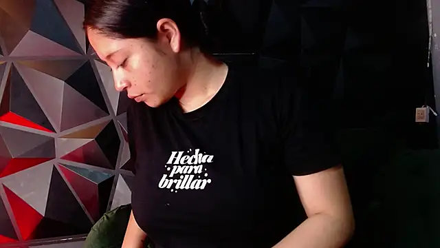 vela-kimm online show from March 4, 2026, 7:31 pm