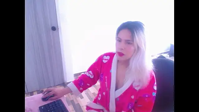 mystica 25 online show from November 13, 2025, 5:01 pm