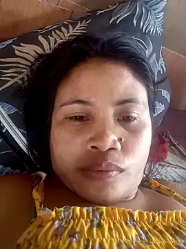 Snapshot of cheeseGirl69 chatting on May 22, 2026, 6:09 am cheeseGirl69 online show from May 22, 2026, 6:09 am