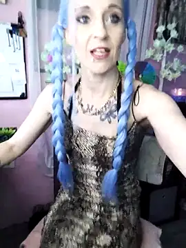 Purple2StayThnxx online show from February 8, 2026, 3:21 am