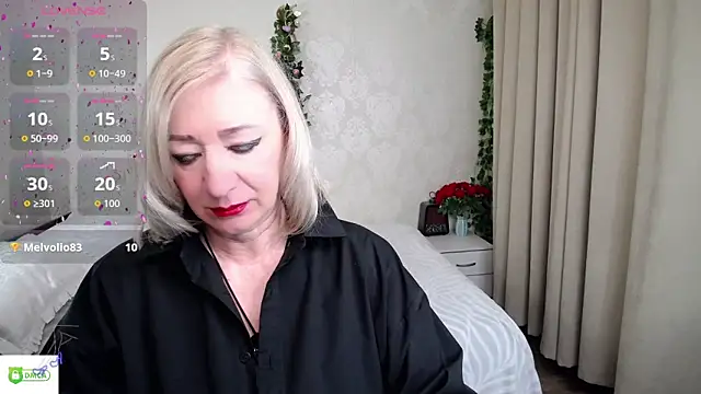 hunters woman online show from May 8, 2026, 7:08 pm
