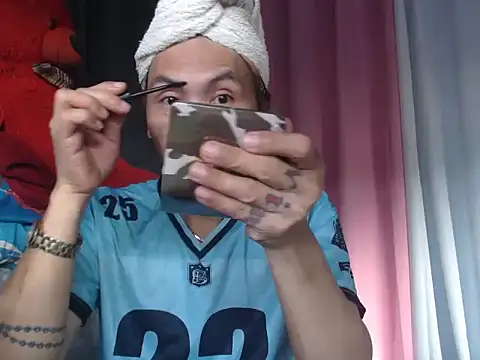 Snapshot of YourTopweng chatting on February 15, 2026, 8:46 am YourTopweng online show from February 15, 2026, 8:46 am