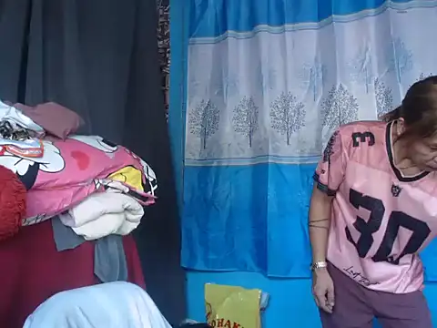 Snapshot of YourTopweng chatting on March 29, 2026, 2:44 am YourTopweng online show from March 29, 2026, 2:44 am