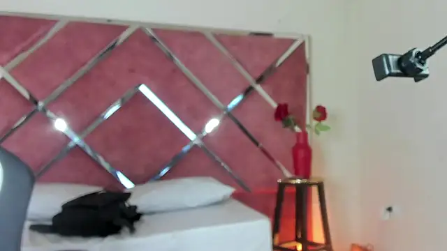 Dulce Pettit online show from October 9, 2025, 12:25 pm