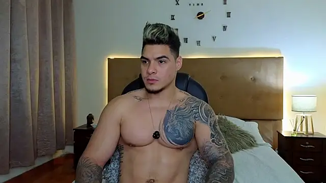 Snapshot of Steven_Velez chatting on October 9, 2025, 11:58 pm Steven Velez online show from October 9, 2025, 11:58 pm