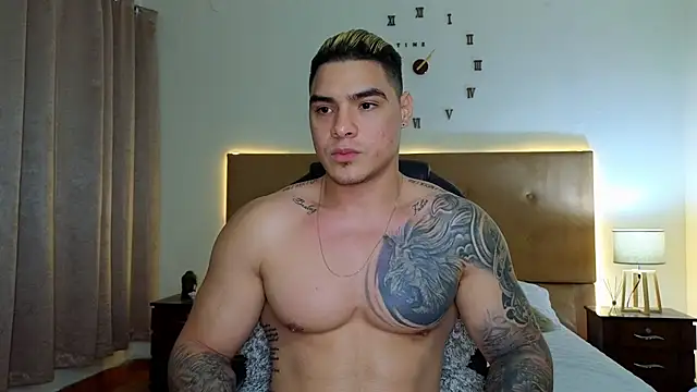 Snapshot of Steven_Velez chatting on October 24, 2025, 11:56 pm Steven Velez online show from October 24, 2025, 11:56 pm