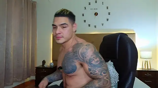 Snapshot of Steven_Velez chatting on November 2, 2025, 11:23 am Steven Velez online show from November 2, 2025, 11:23 am