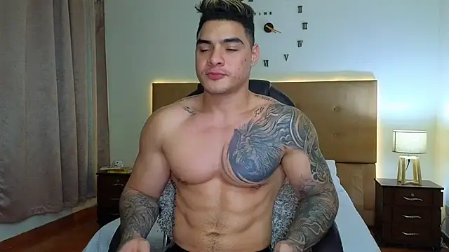 Snapshot of Steven_Velez chatting on December 15, 2025, 2:05 am Steven Velez online show from December 15, 2025, 2:05 am