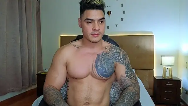 Snapshot of Steven_Velez chatting on December 18, 2025, 12:17 am Steven Velez online show from December 18, 2025, 12:17 am