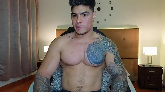 Snapshot of Steven_Velez chatting on February 19, 2026, 1:01 am Steven Velez online show from February 19, 2026, 1:01 am