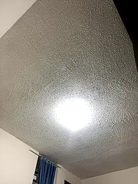 Sallem Pink online show from September 10, 2025, 11:54 am