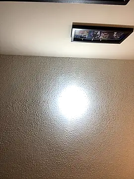 Sallem Pink online show from October 15, 2025, 11:10 am