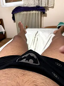 Snapshot of Kostaras1 chatting on September 27, 2025, 3:06 pm Kostaras1 online show from September 27, 2025, 3:06 pm