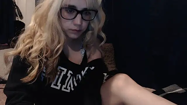 RubySmoke online show from September 24, 2025, 10:18 am