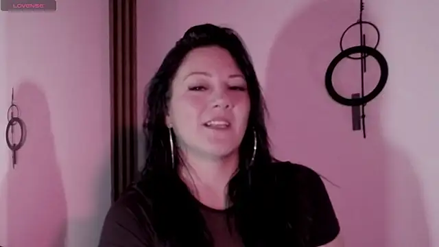 Snapshot of karla_valk1 chatting on October 2, 2025, 12:28 am karla valk1 online show from October 2, 2025, 12:28 am