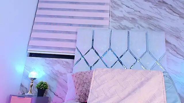 cataleya ebony  online show from December 3, 2025, 3:03 am