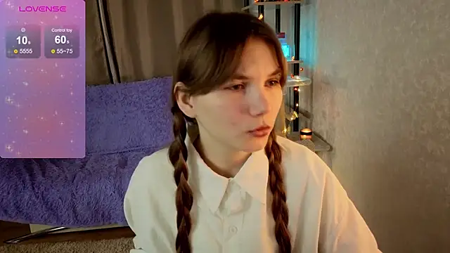 Nika OMG online show from November 5, 2025, 8:20 pm