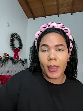 kristal benet online show from December 4, 2024, 5:00 pm