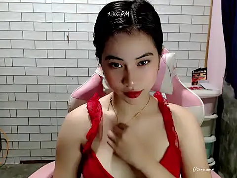 Snapshot of Rainea149 chatting on February 25, 2026, 5:50 am Rainea149 online show from February 25, 2026, 5:50 am