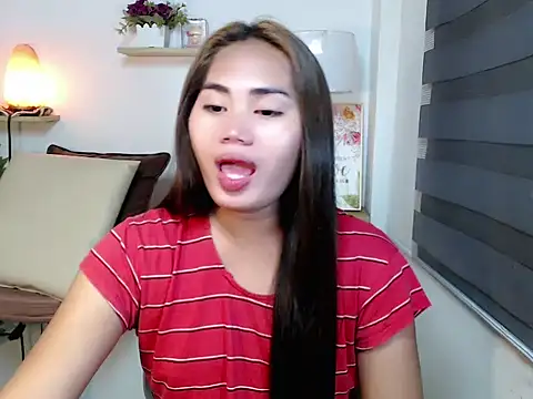 sluttyprincess0 online show from March 28, 2026, 11:04 pm