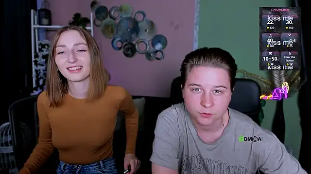 eva smiith  online show from September 17, 2025, 5:53 am