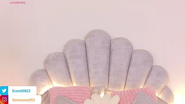 Snapshot of emma-conti2 chatting on September 17, 2025, 2:52 pm emma-conti2 online show from September 17, 2025, 2:52 pm