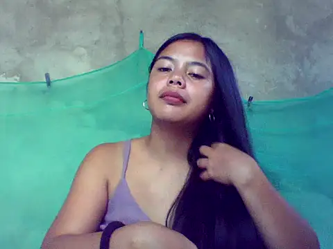 Snapshot of sweet_heaven00 chatting on November 1, 2025, 1:29 am sweet heaven00 online show from November 1, 2025, 1:29 am