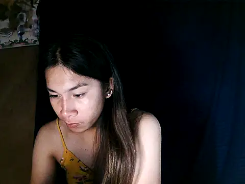 Snapshot of Asian_PrettyAle chatting on September 21, 2025, 12:29 pm Asian PrettyAle online show from September 21, 2025, 12:29 pm