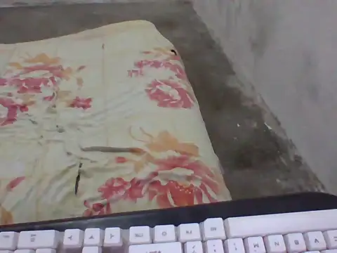 Snapshot of prettysexyxoxo chatting on September 20, 2025, 6:03 am prettysexyxoxo online show from September 20, 2025, 6:03 am