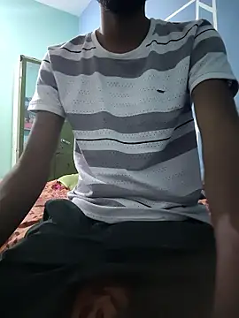 RAYI Queen 4 online show from April 13, 2026, 1:22 am