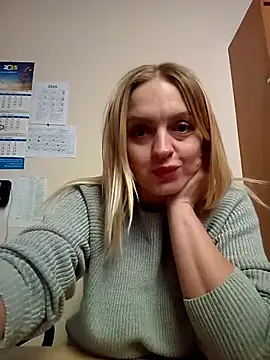 Ami Foxy online show from October 23, 2025, 6:23 am