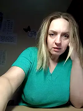 Ami Foxy online show from January 9, 2026, 12:19 pm