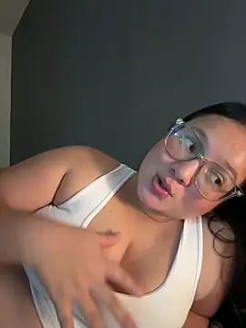 Kyleighc online show from February 6, 2026, 12:15 am