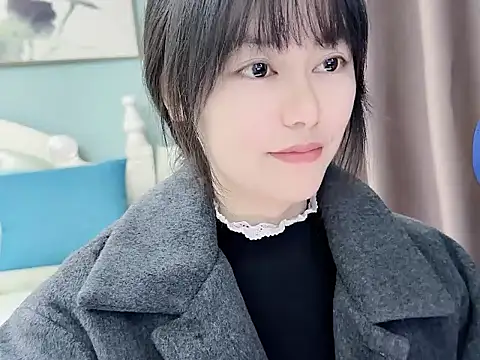 sarah111 online show from December 18, 2025, 4:07 am