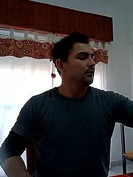 Bradd 32 online show from May 30, 2026, 5:21 pm
