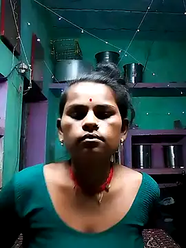 Snapshot of Gauri-Dhar chatting on November 5, 2025, 2:28 pm Gauri-Dhar online show from November 5, 2025, 2:28 pm