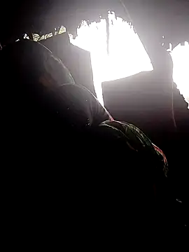 Snapshot of Gauri-Dhar chatting on November 10, 2025, 2:32 am Gauri-Dhar online show from November 10, 2025, 2:32 am