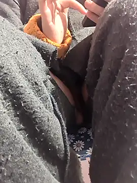 Snapshot of opna8 chatting on February 4, 2026, 12:38 am opna8 online show from February 4, 2026, 12:38 am